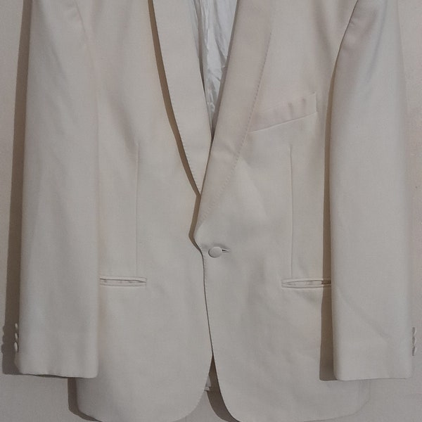 Ivory dinner jacket 38 short