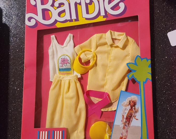 VTG Barbie California Dreaming