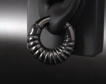 Porte-poids d'oreille noirs avec fermoir magnétique/crochets d'oreille pour oreille étirée de calibre 2/boucles d'oreilles de calibre 6 mm/cercle de suspension épais