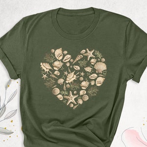 Seashell Heart Shirt, Sea Lover Shirt, Clamshell Shirt, Ocean T-Shirt, Marine Life Shirt, Beach Shirt, Valentine&#39;s Day Shirt, Starfish Shirt
