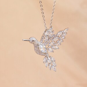 Etsy hummingbird necklace online