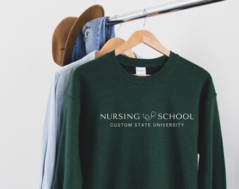 Benutzerdefiniertes Nursing School Sweatshirt, personalisiertes Nursing School Geschenk, LPN RN BSN Abschlussgeschenk, Pflegeschulzubehör