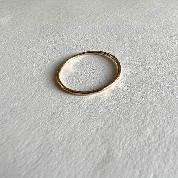 Hammered Gold Ring, Hammered Gold Band, Stacking Ring Minimalist, Knuckle Ring, Dainty Gold Ring, Gold Ring Stackable, Simple Gold Ring