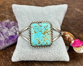 8 Turquoise Square Single Stone Cuff