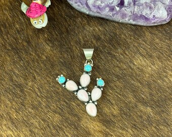 Pink Conch and Kingman Turquoise Pendant