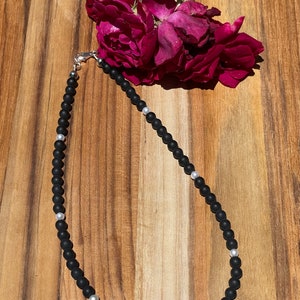 18&quot; Matte Onyx and Freshwater Pearl Necklace