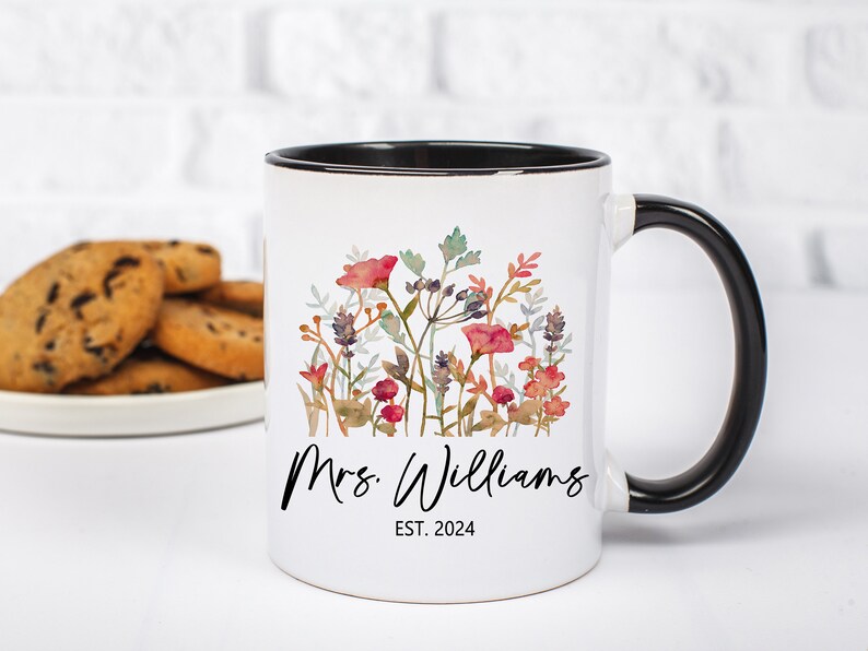Mr and Mrs Mugs Matching Mugs for Couple Engagement Gift Custom Wedding Gift for Couple Personalized Coffee Cup Anniversary Gifts