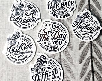 SNARKY Bogg Taschenanhänger - 4er Set | Ihre Wahl von VIER sarkastische Bogg Bag, einfache moderne Taschenanhänger