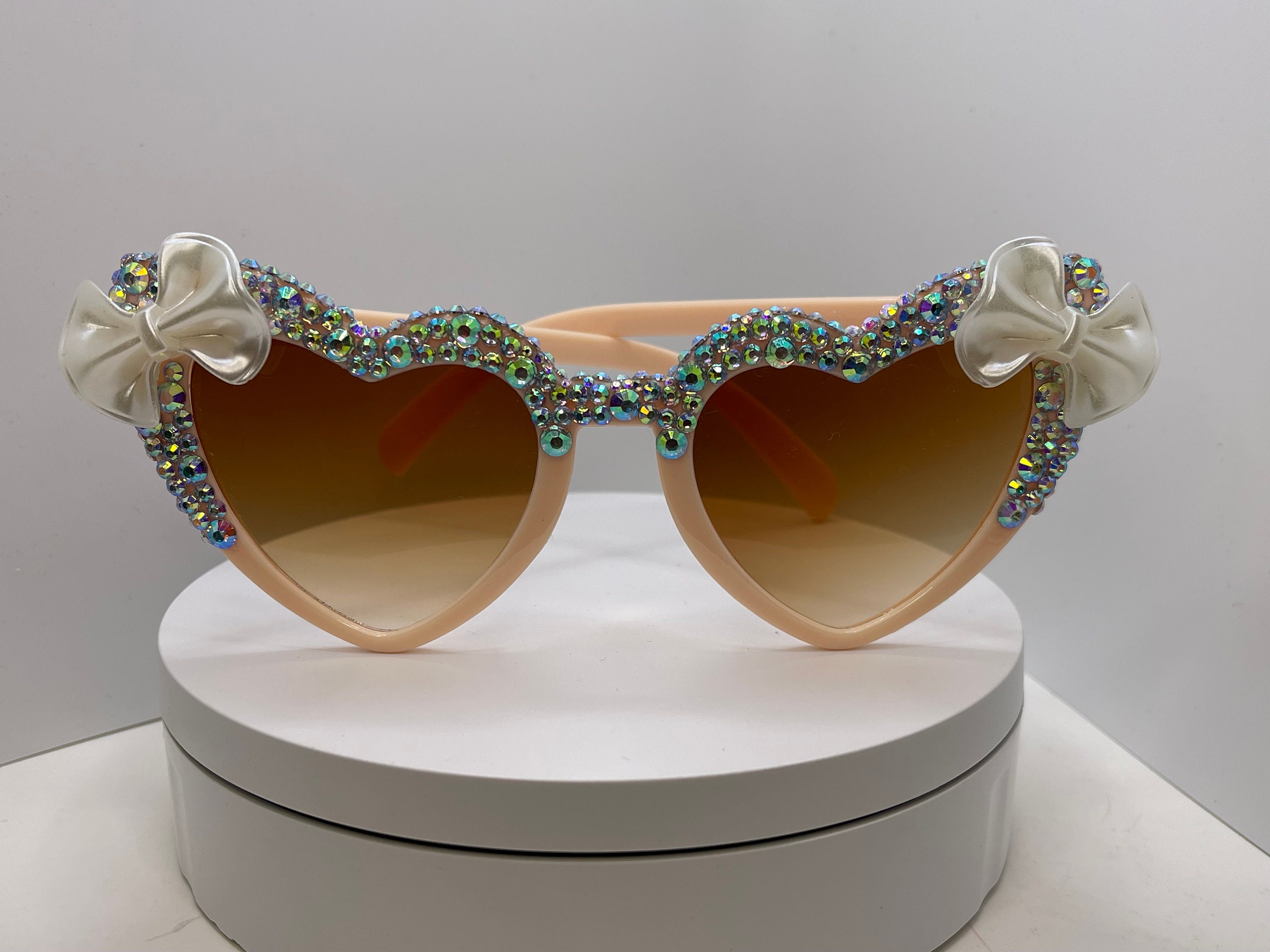 Cream Heart AB Swarovski Crystal Bow Sunglasses - Etsy display picture 2