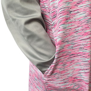 Girls modest sports shirt w/ pockets, long sleeve workout shirt, Muslim sportswear, girls modest activewear, pink long sleeve sports shirt,