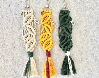 Macrame DIY Kit Falling Leaves Keying with Cord, Clasp, Charm and Tutorial