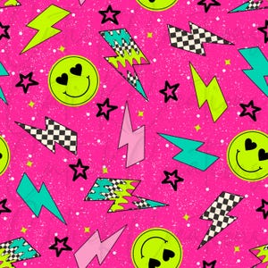 Peut inclure: Un motif rose vif avec des visages souriants vert néon avec des yeux en forme de cœur, des étoiles noires et des éclairs de différentes couleurs et motifs. Les éclairs comprennent des motifs à carreaux, roses et turquoise. Le design a une esthétique rétro des années 90.