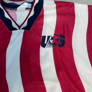 Camisa vintage da seleção americana de futebol, modelo titular da Copa do Mundo de 1994, tamanho XL. imagem 3