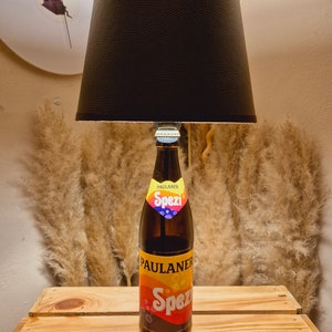 Paulaner Spezi Lampe, Paulaner Spezi Flaschenlampe, Paulaner Spezi Tischlampe, Geschenk, Upcycling, Flasche, Bottlelamp, Unikat, Gift Bild 1