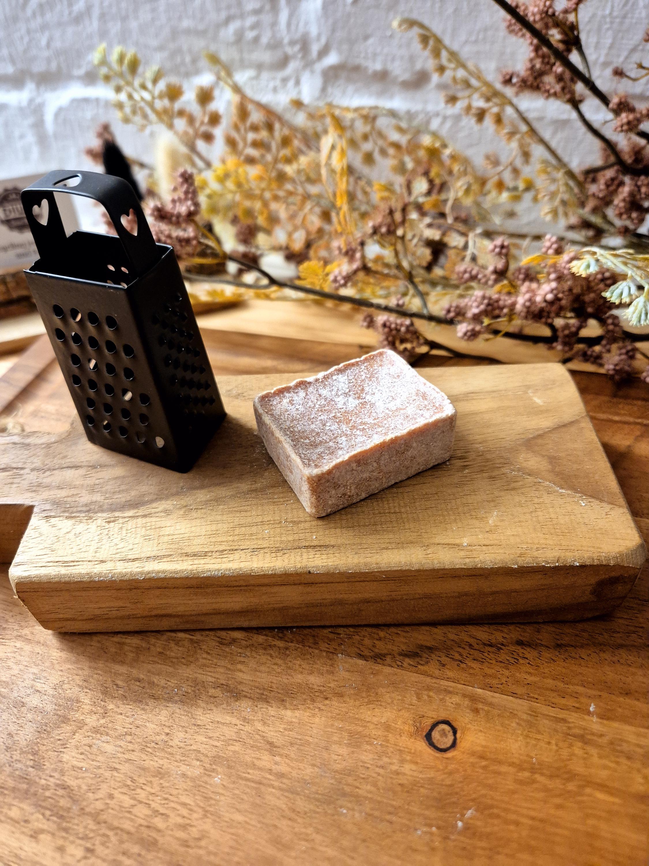 Fragrance Stone Amber Fragrance Cube for Room Fragrance Fragrance Block Refreshment for your home Exceptional gift idea