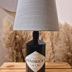 Hendricks Gin Lampe, Hendricks Gin Tischlampe, Hendricks Gin Gift, Hendricks Gin Geschenk, Hendricks Gin Upcycling, Hendricks Flaschenlampe Bild 10