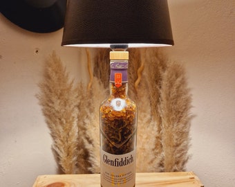 Glenfiddich 15 Our Solera Fifteen Lampe Scotch Whisky Geschenk Upcycling Tischlampe Flaschenlampe Lampenflasche Unikat Bottlelamp Geschenkid