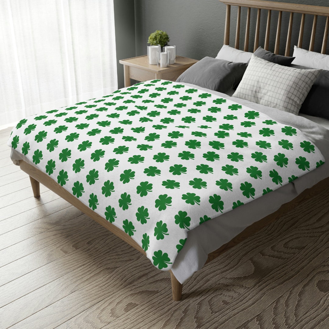 4 Leaf Clover Blanket Shamrock Blanket St. Patrick's Day Throw Blanket