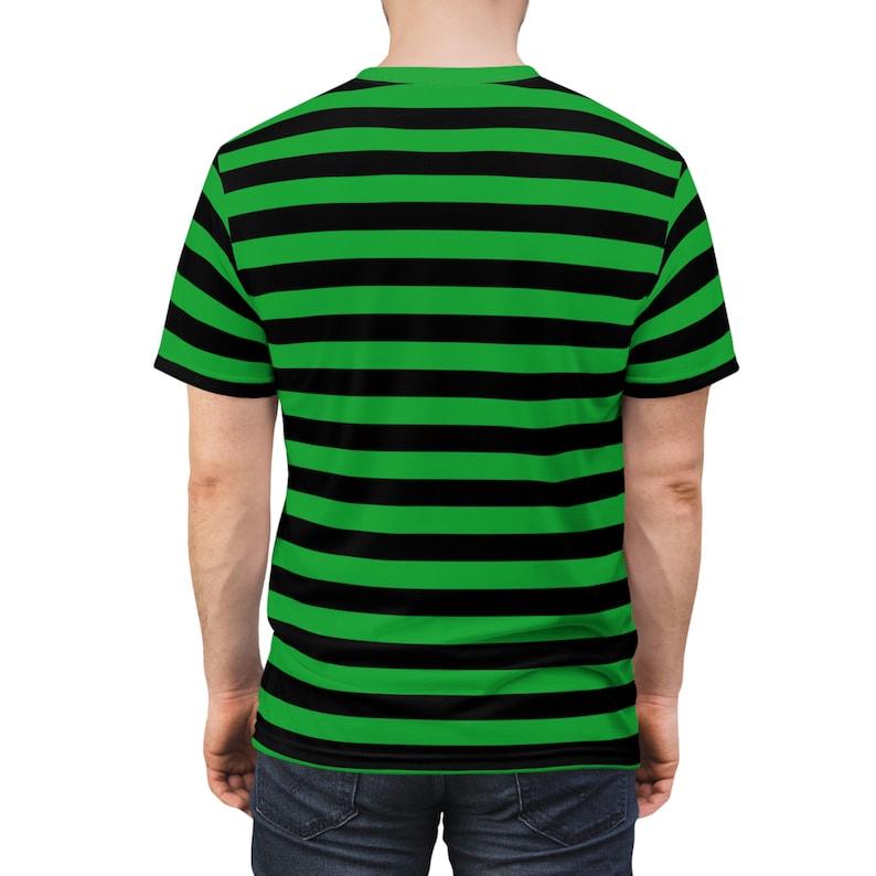 Camiseta de rayas verdes y negras: estilo punk rockero imagen 7