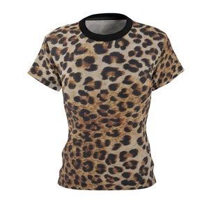 Leopard Print Women&#39;s T-Shirt: Soft Polyester Short Sleeve Top