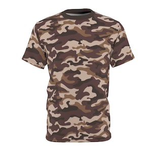 Brown Desert Camo Print T-Shirt: Men&#39;s Hunting Camo Tee