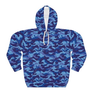 Matching camo shop hoodies for couples