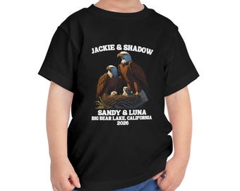 Camiseta para niños pequeños Jackie & Shadow Big Bear Lake Bald Eagles Sandy And Luna Baby Eaglets Graphic Tee