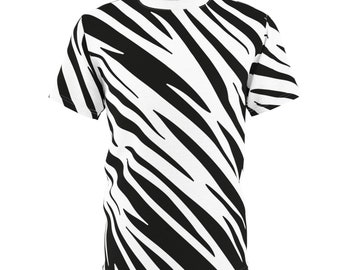 T-shirt met tijgerstrepen: zwart-witte dierenprint