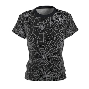 Spiderweb T-Shirt: Gothic Halloween Muster Top