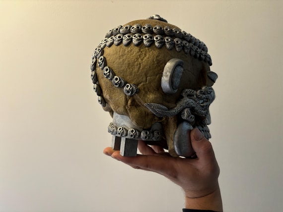 珍品 / 珍品コレクション / チベットのカパラ頭蓋骨のレプリカ