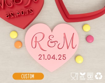 Cortador de galletas y sello de fondant con iniciales y fecha de boda personalizadas (estilo 1)
