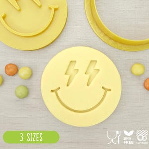 Lightning Bolt Eyes Emoji Cookie Cutter & Fondant Stamp