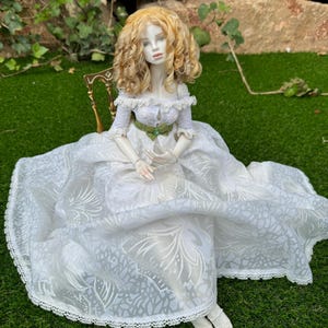 Porcelain BJD doll Victoria