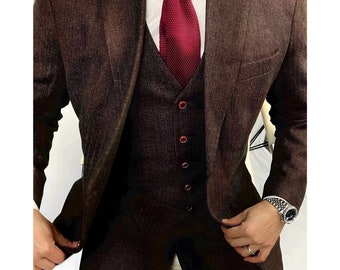 Herren Brown Herringbone Tweed Dreiteiler Custom Fit Maßanzug Formelle, Hochzeit, Winter Wear Bräutigam Männer Anzug.