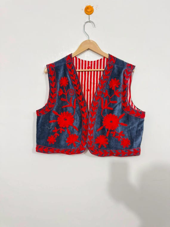 Embroidered Suzani Velvet Vest - Floral Hand Embroidery, Sleeveless Jacket.