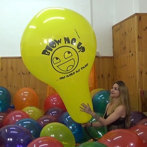 1x Big Cattex **LONGNECK** 32-40 inch *mix colors* looner big latex balloon