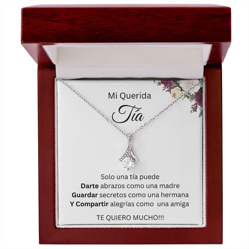 Tia Necklace
