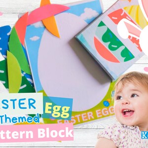 K&ouml;nnte beinhalten: Ein Satz bunter Schaumstoff-Musterbl&ouml;cke in Form von Eiern. Die Bl&ouml;cke sind in einem Kreis um ein wei&szlig;es, eif&ouml;rmiges St&uuml;ck Papier angeordnet. Der Text "Easter Themed Egg Pattern Block" ist auf das Papier geschrieben. Ein kleines Kind schaut mit einem L&auml;cheln auf die Bl&ouml;cke.