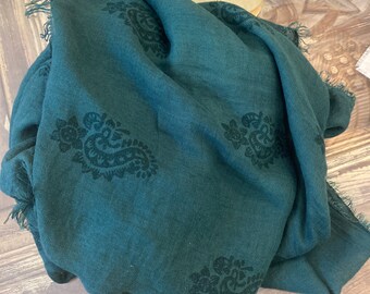 Emerald green summer scarf. A hand-printed Indian shawl. Gauze shawl