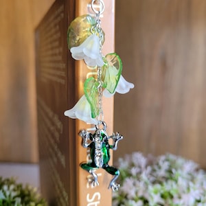 Frog Metal Bookmark: Fairytale Book Lover Gift