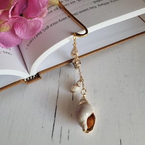 Metal Bookmarks | Natural Sea Shell | Beach Reader Gift Gold Hook | 14 Available
