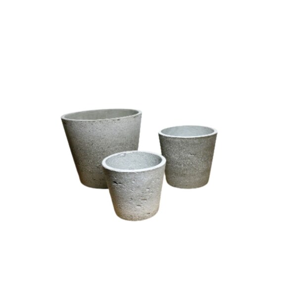 Flower pot in concrete look