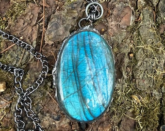 Large flashy blue labradorite statement necklace for sleep, intuition & psychic charge