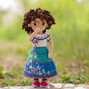 Crochet pattern Mirabel doll English Español image 5