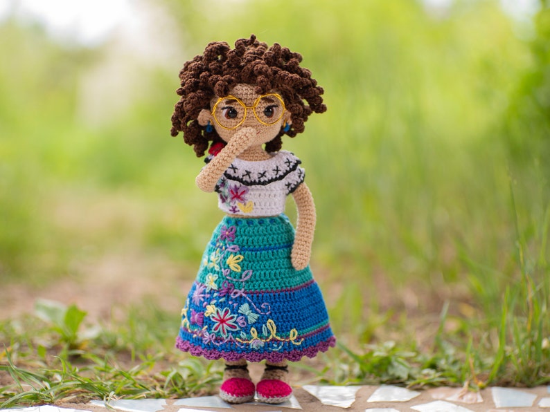 Crochet pattern Mirabel doll English Español image 5
