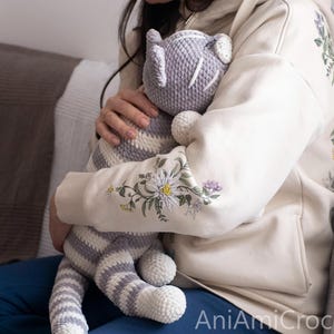 Sleeping cat crochet pattern Plush kitty image 9