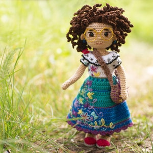 Crochet pattern Mirabel doll English Español image 7