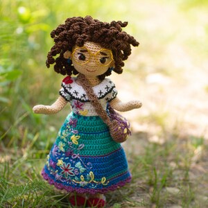 Crochet pattern Mirabel doll English Español image 4