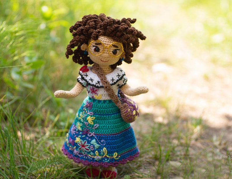 Crochet pattern Mirabel doll English Español image 4