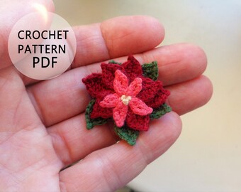 Crochet poinsettia Brooch pattern